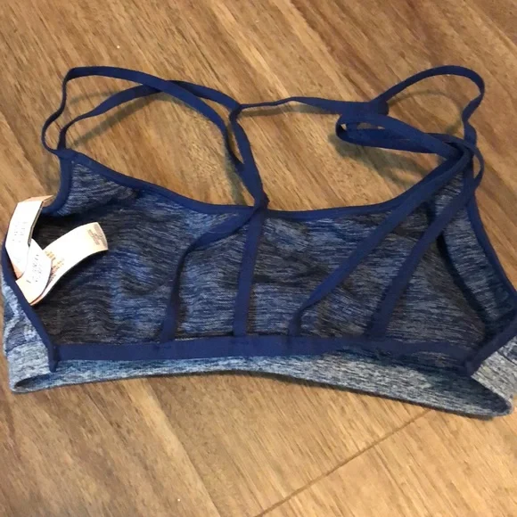 Victoria’s Secret bralette - Picture 3 of 5